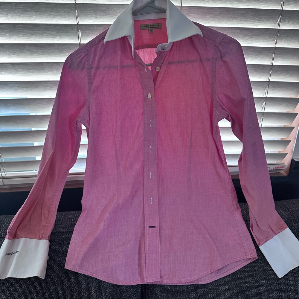 Sacoor Brother Button down Shirt with White Collar